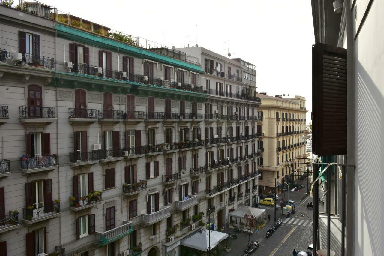 La Corte Dei Borboni By Dimorra Naples Exterior photo